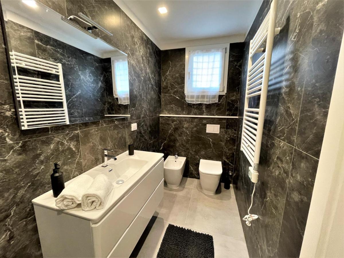 Ferienwohnung Acqua Azzurra La Spezia Exterior foto